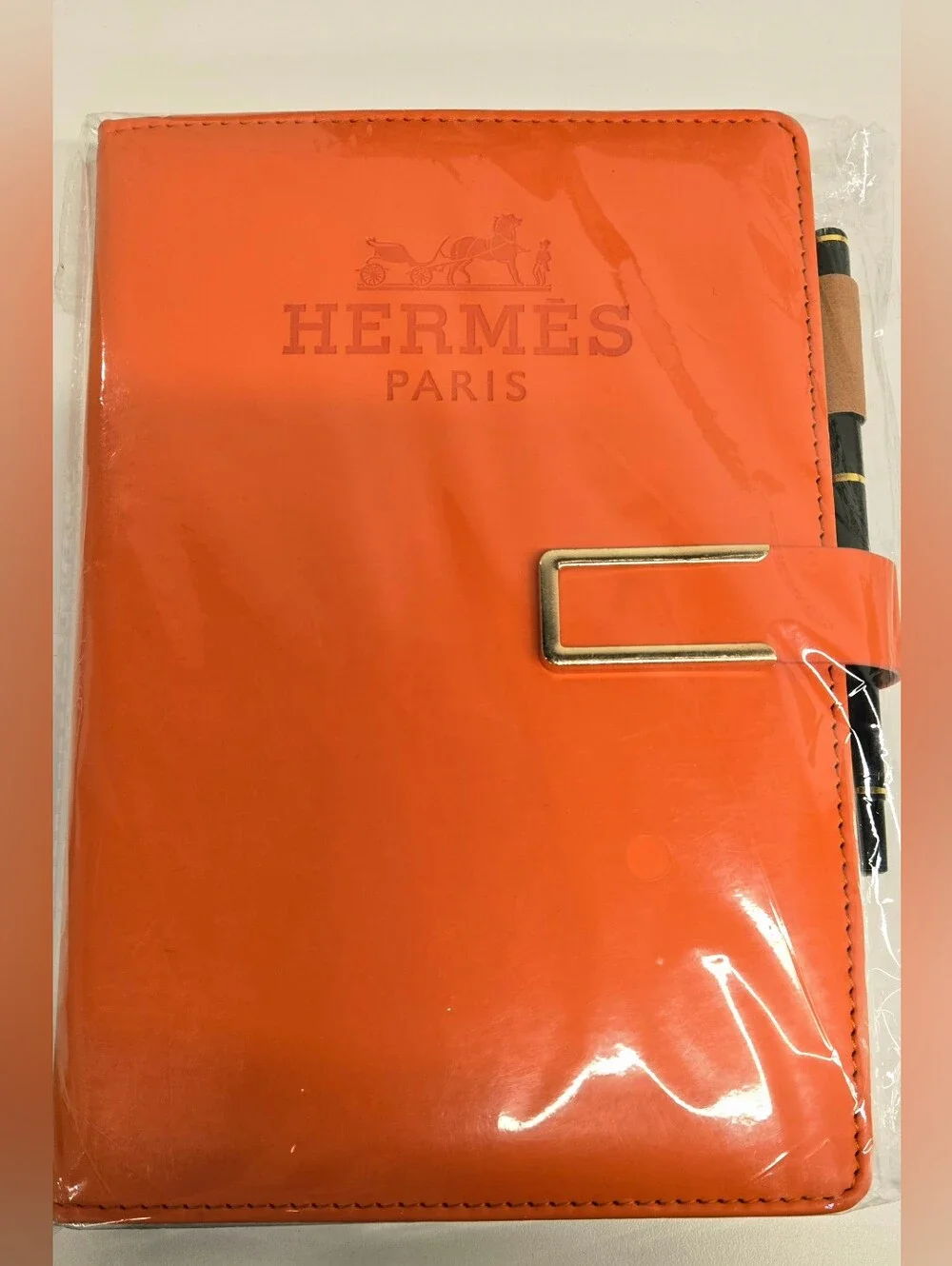 Brand New Luxurious Hermès Leather Notebook - Rare & UNOPENED